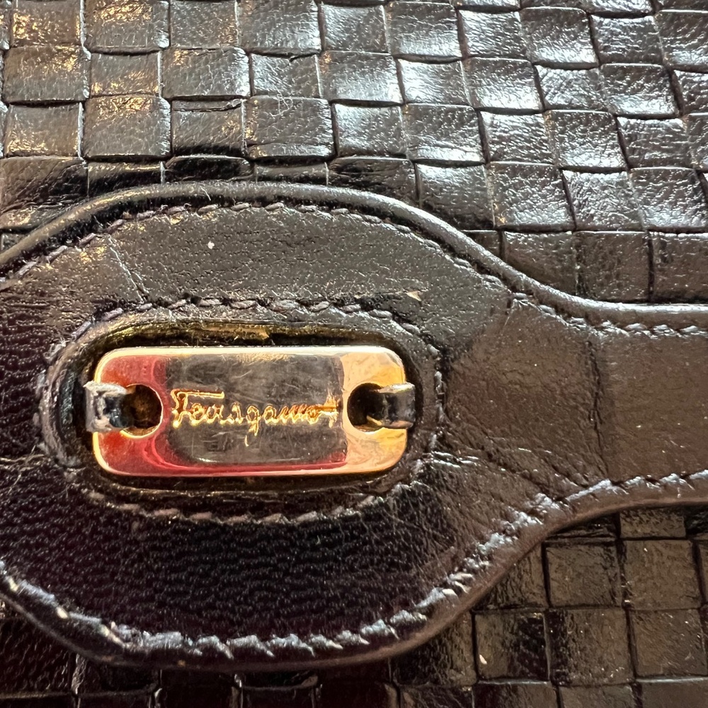 Ferragamo woven navy clutch, vintage - Picture 2 of 12